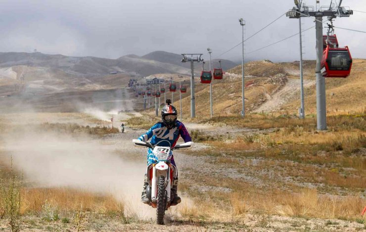 Zirvedeki Festival Erciyes Moto Fest için geri sayım başladı
