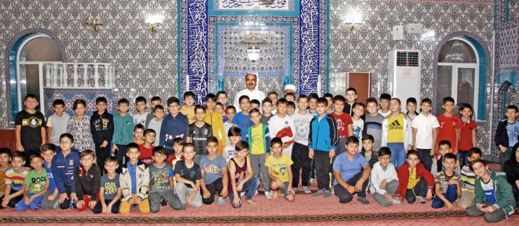 Başkan Altay: “Güle Oynaya Camiye Gel Projemize katılan çocuklarımıza bisiklet dağıtmaya başladık”