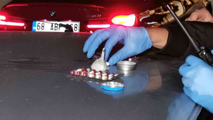 Uyuşturucularla yakalandı, ağlayıp “Uyuşturucuyla alakam yok” dedi