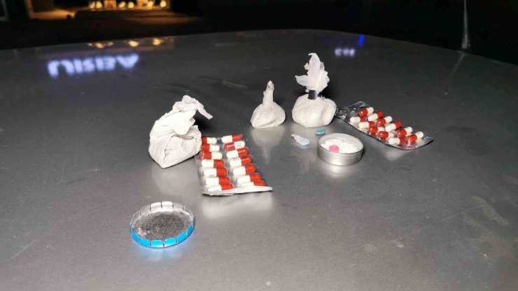 Uyuşturucularla yakalandı, ağlayıp “Uyuşturucuyla alakam yok” dedi