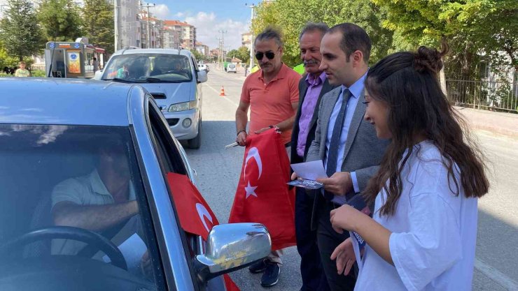 Kulu’da "Yayalara Öncelik Duruşu, Hayata Saygı Duruşu" etkinliği