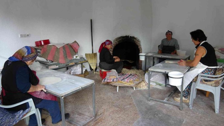2 yıl önce ev kadınıydılar, şimdi ihracat yapıp ülke ekonomisine katkı sağlıyorlar
