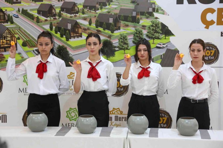 Bizim Meram Köyü Dağa Evleri’nde kuralar çekildi