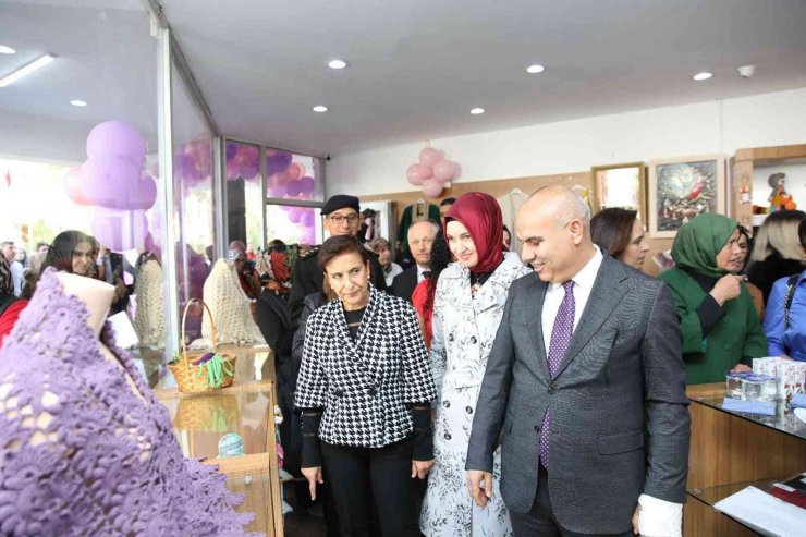 Niğde’de ‘Kadın Emek Pazarı’ açıldı