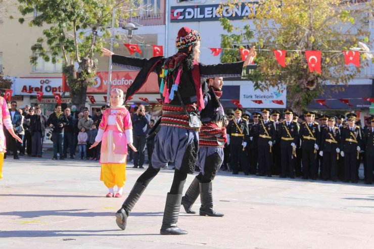 Aksaray’da 29 Ekim kutlamaları
