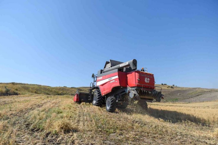 Altındağ Belediyesi’nden çiftçilere mazot desteği
