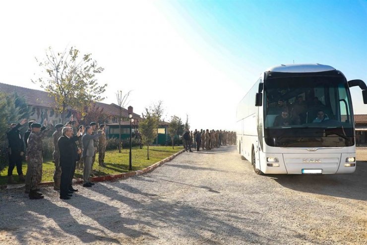Konya’dan PÖH timleri dualarla Suriye’ye uğurlandı