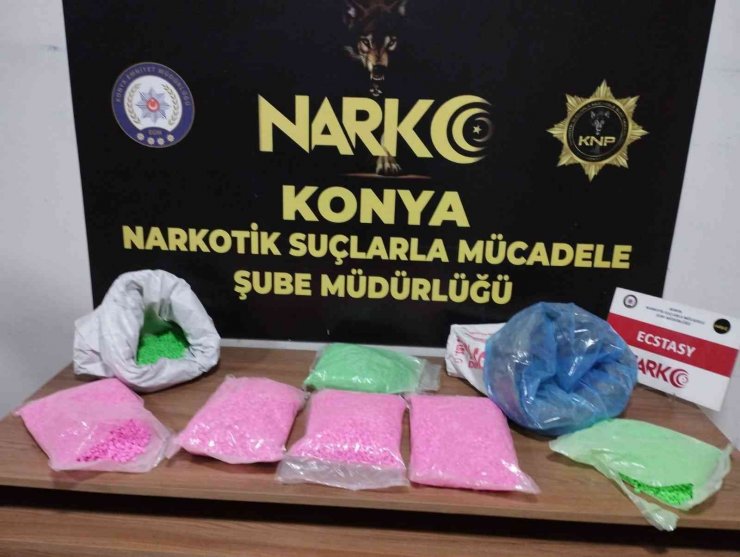 Kömür çuvallarından uyuşturucu çıktı