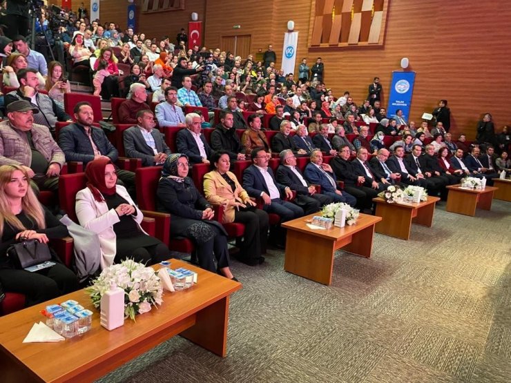 Öğretmenler ‘jandarmayı’ coşkuyla dinledi