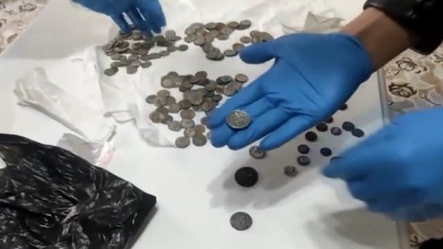 Konya’da tarihi eser kaçakçılarına suçüstü: 8 gözaltı