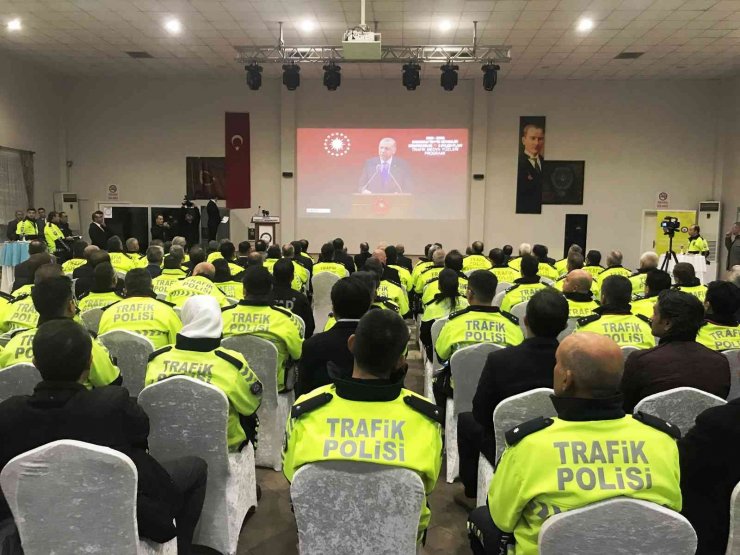 "Trafik Birim Amirleri Bölge Değerlendirme Toplantısı" Konya’da yapıldı