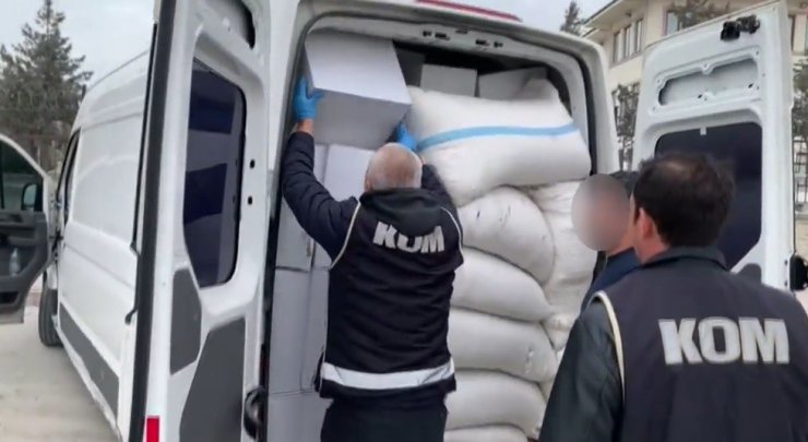 Konya’da 1 milyon 500 bin adet makaron ele geçirildi