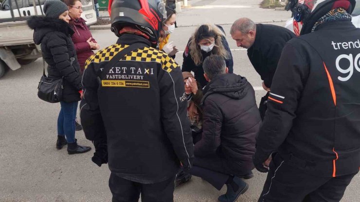 Eskişehir’de otomobilin çarptığı kadın yaralandı