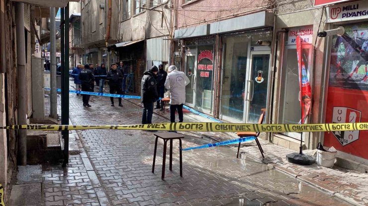 Kavga ettiği amcasını vuran şahıs gözaltına alındı