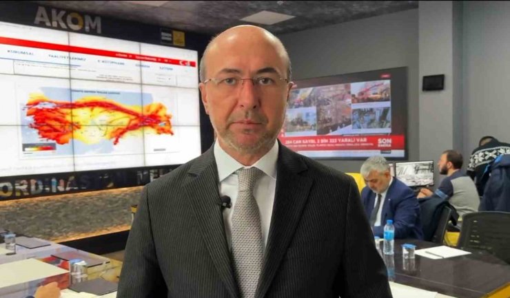 Selçuklu Belediyesi Hatay’a araç ve personel gönderdi
