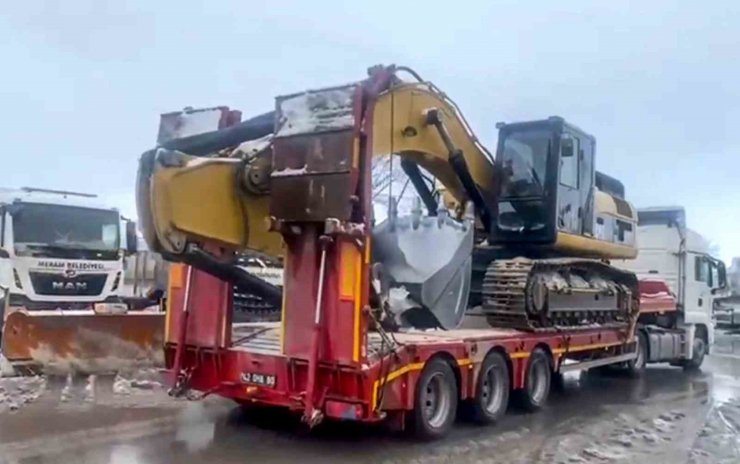 Başkan Kavuş: “Şehir olarak deprem bölgeleri için seferber olduk”