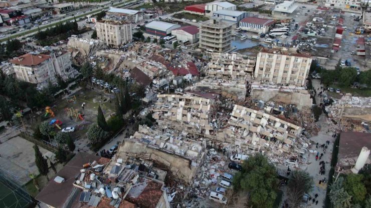 Hatay’da 600 Evler Sitesi yerle bir oldu