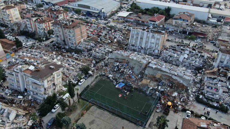 Hatay’da 600 Evler Sitesi yerle bir oldu