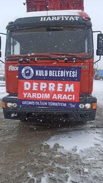 Kulu’dan depremzedelere yardım
