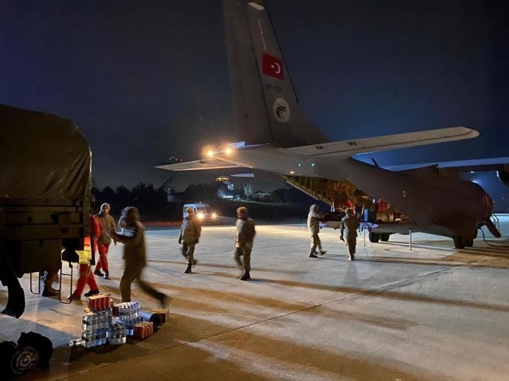 MSB: “Gelibolu’daki 2’nci Kolordu İstihkam Alay Komutanlığımızda görevli askerlerimiz deprem bölgesine hareket etti”