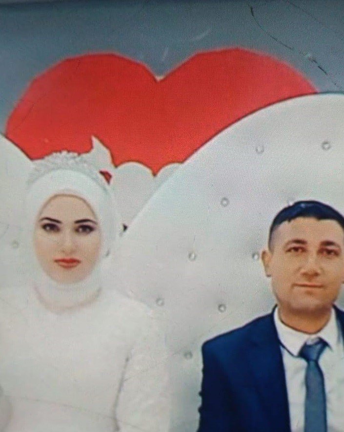 Antakya’da depreme yakalanan karı koca, Diyarbakır’da toprağa verildi