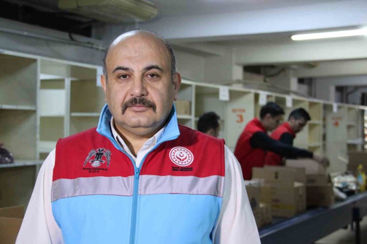 Konya’da oluşturulan gönüllü ekip, depremzedelerin yaralarını sarıyor