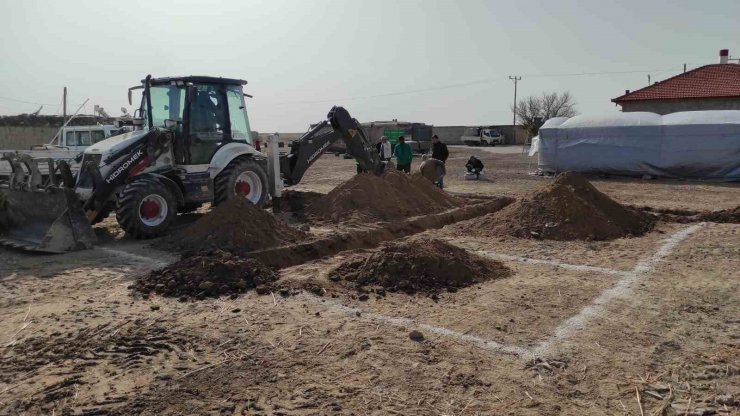Ereğli Belediyesi depremde hasar gören evin yenisini yapıyor
