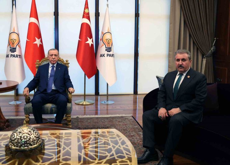 Cumhurbaşkanı Erdoğan, BBP Genel Başkanı Destici’yi kabul etti