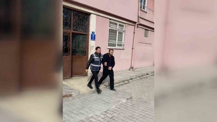 "Havale yaptım" bahanesiyle kuyumcuları dolandıran şüpheli yakalandı