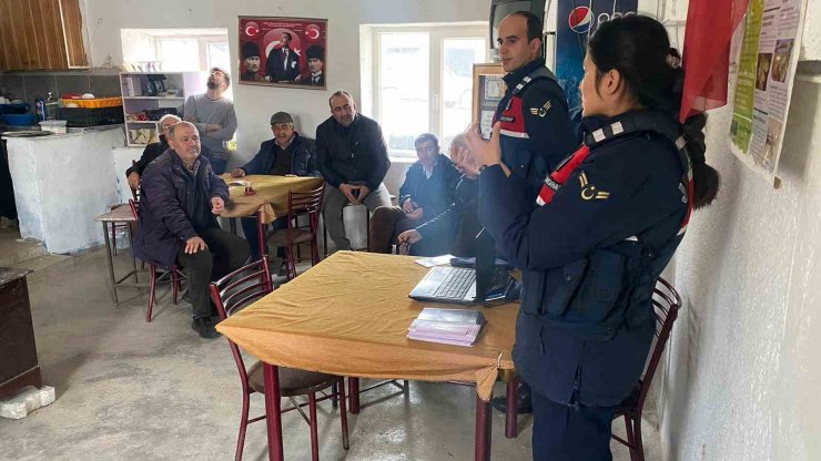 Jandarmadan erkeklere “Kadına el kalkmaz” eğitimi