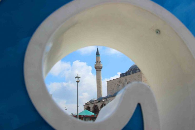 Konya’da Ramazan ayının ilk Cuma namazı kılındı