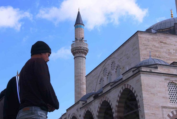 Konya’da Ramazan ayının ilk Cuma namazı kılındı