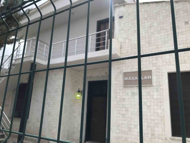Kızını vurdurduğu sevgilisini, dini nikahlı eşi ile öldürdüğü iddiasıyla tutuklandı