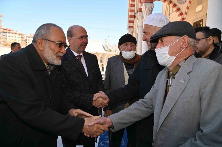 Selçuklu’da Cuma Buluşmaları Ramazan bereketiyle sürüyor