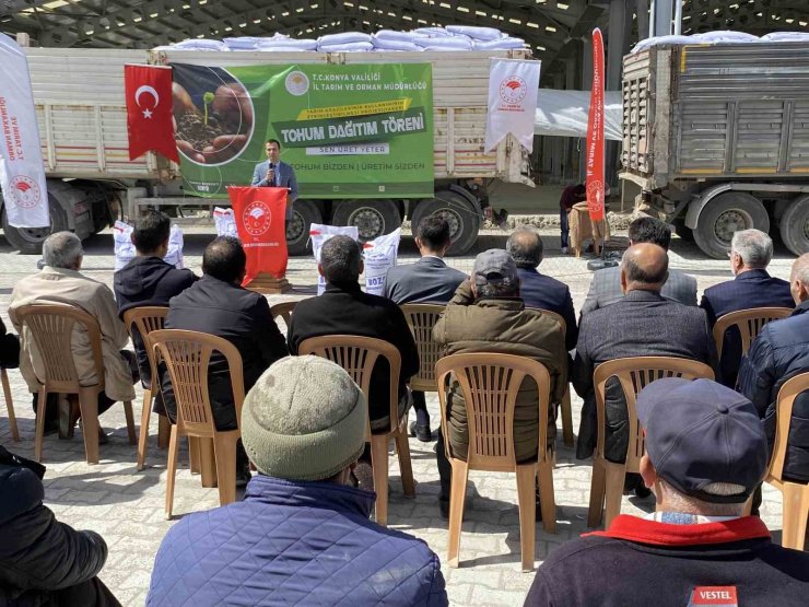 Kulu’da çiftçilere 101 ton sertifikalı tohumluk yeşil mercimek dağıtıldı