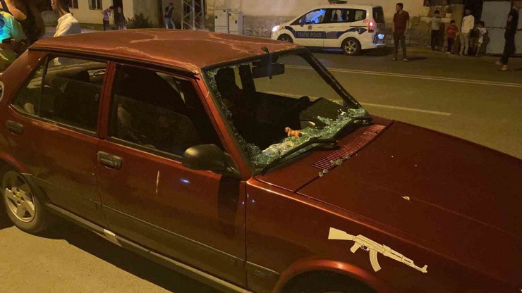 Yayaya çarpan sürücü otomobili bırakıp kaçtı: 1 ölü