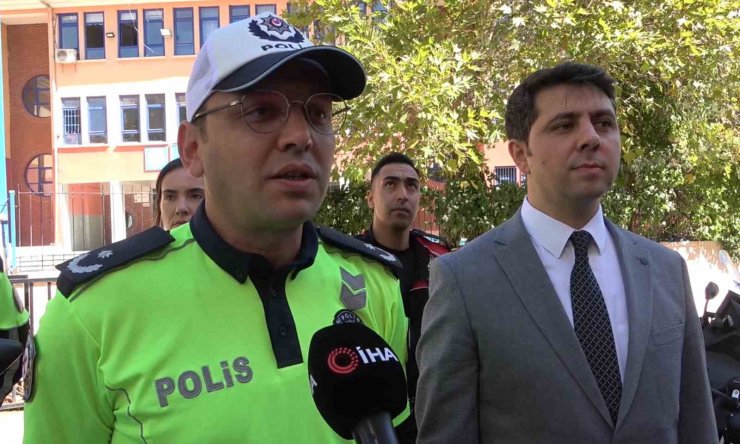 Emniyetten sıkı denetim: Okullar abluka altında