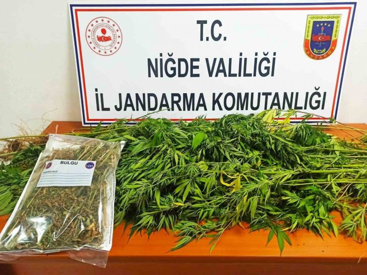 Niğde’de Uyuşturucu Ve Kaçak İçki Operasyonu: 2 Gözaltı