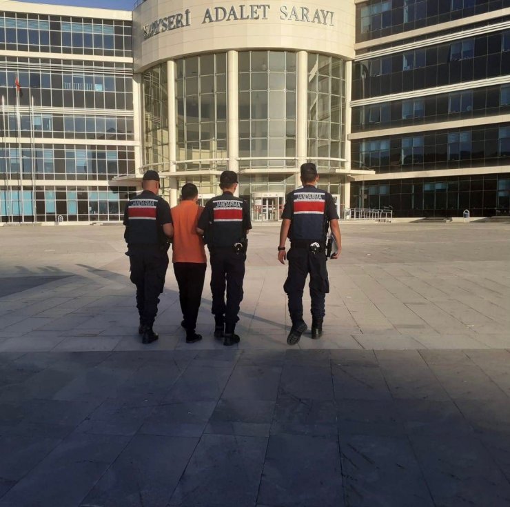 Kayseri’de 7 düzensiz göçmen yakalandı