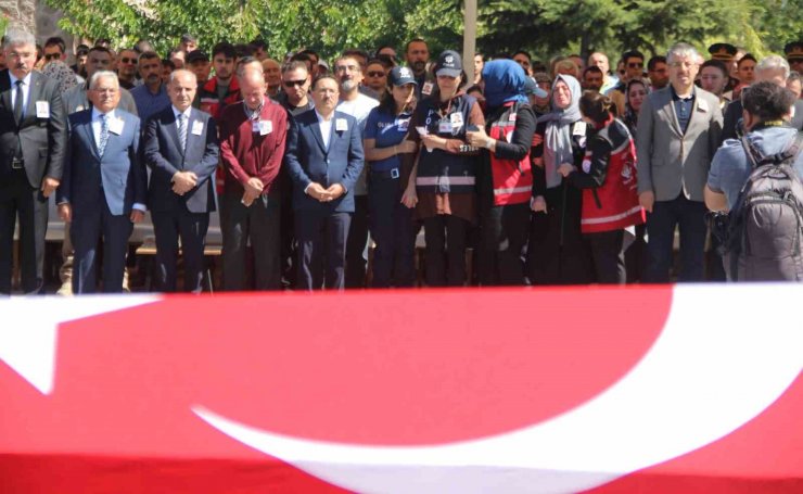 Şehit polis Akpınar için tören düzenlendi