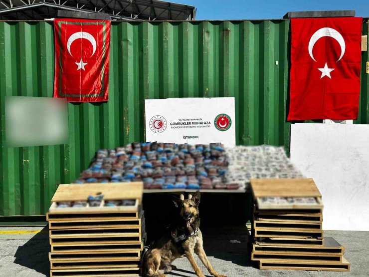 İstanbul’da 424 kilogram uyuşturucu hap ele geçirildi
