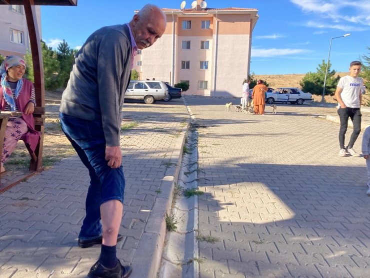 Ortalıktan kaybolan yöneticiye site sakinleri isyan etti