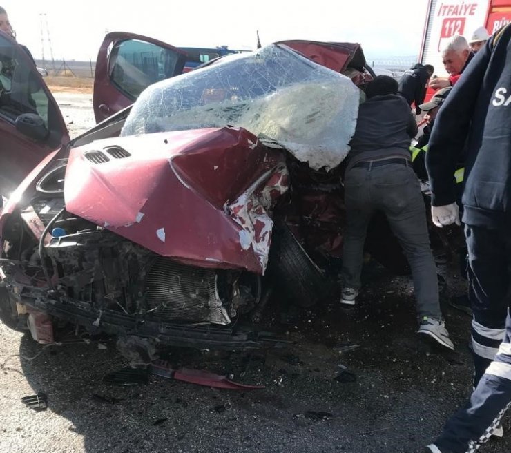 Polis memuru baba ve oğlunun öldüğü kazada sürücüye bin 365 gün adli para cezası verildi