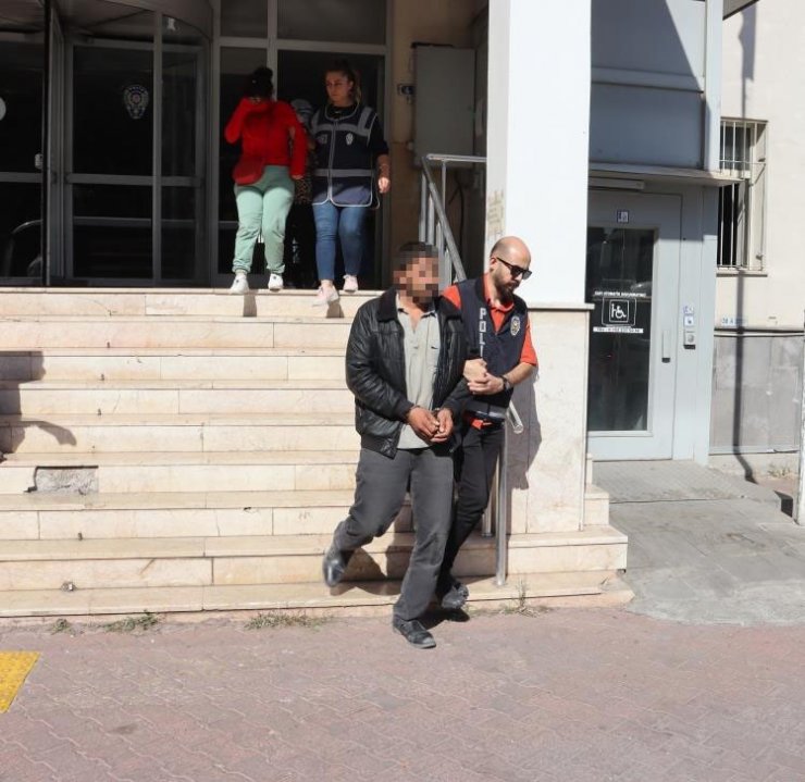 Aranan şahıslara 93 polis ile eş zamanlı operasyon: 20 gözaltı