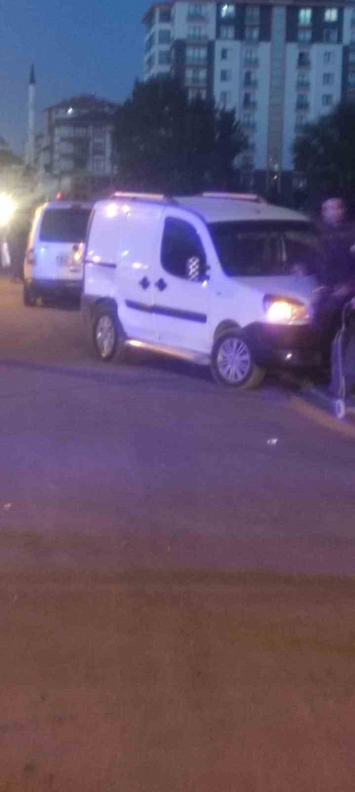 Ankara’da motosiklet ile otomobil kazası: 1 yaralı