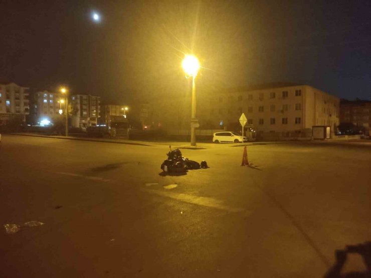 Ankara’da motosiklet ile otomobil kazası: 1 yaralı