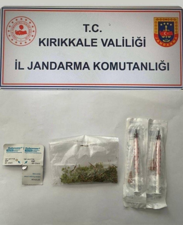 43 ilin geçiş güzergahında denetimler sürüyor: Jandarmanın bir haftalık bilançosu
