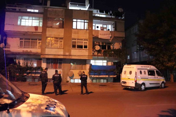 Saksıları düzeltirken canından oldu
