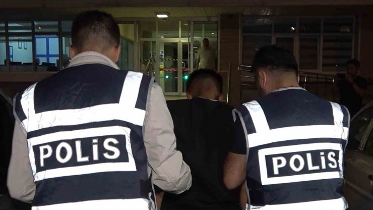 Yaşlı adamın 110 bin lirasını çalan şahıs yakalandı: Kapkaç anı kamerada