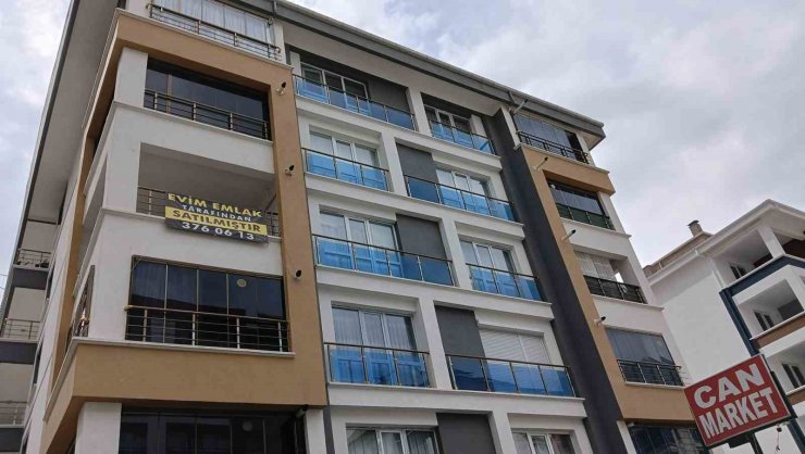 Ankara’da asansör boşluğuna düşen küçük kız hayatını kaybetti